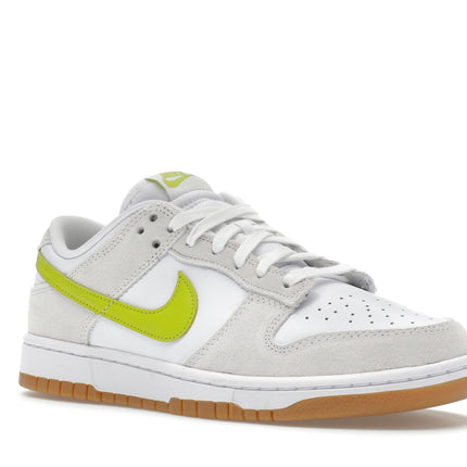 Nike Dunk Low White Bright Cactus HJ7335-133, trois-quarts avant extérieur
