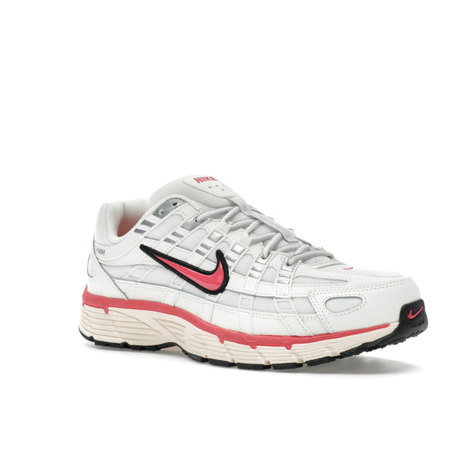 Nike P-6000 Sail Guava Ice HJ7361-133, trois-quarts avant extérieur