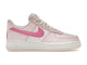 Nike Air Force 1 '07 LX Pearl Pink Paw Print HM3696-661, vue principale