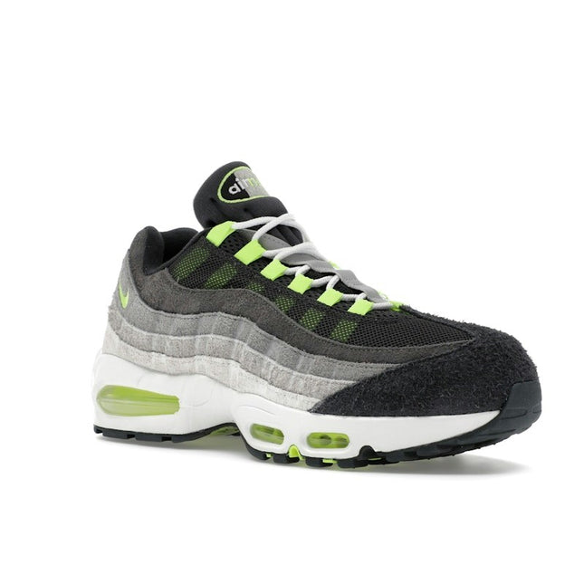 Nike Air Max 95 OG Reverse Gradient Neon HM4738-001, trois-quarts avant extérieur