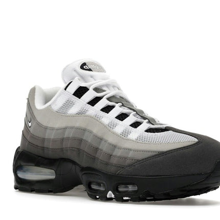 Nike Air Max 95 OG Big Bubble Granite HM4740-007, trois-quarts avant extérieur