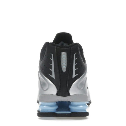Nike Shox R4 Metallic Silver Black Psychic Blue HQ1988-004, arrière