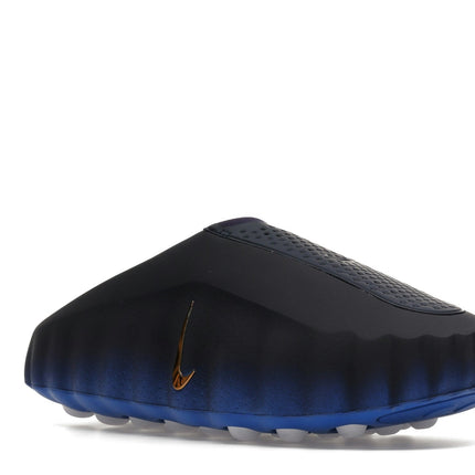 Nike Mind 001 Slide Blackened Blue Game Royal HQ4307-400, trois-quarts avant extérieur