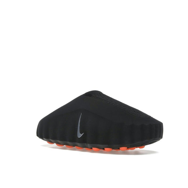 Nike Mind 001 Slide Black Chrome (Women's) HQ4309-001, trois-quarts avant extérieur