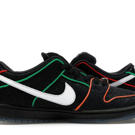 Nike SB Dunk Low Bronx Girls Skate HV1664-001, vue latérale opposée de la paire