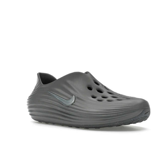 Nike ReactX Rejuven8 Smoke Grey HV5060-002, trois-quarts avant extérieur