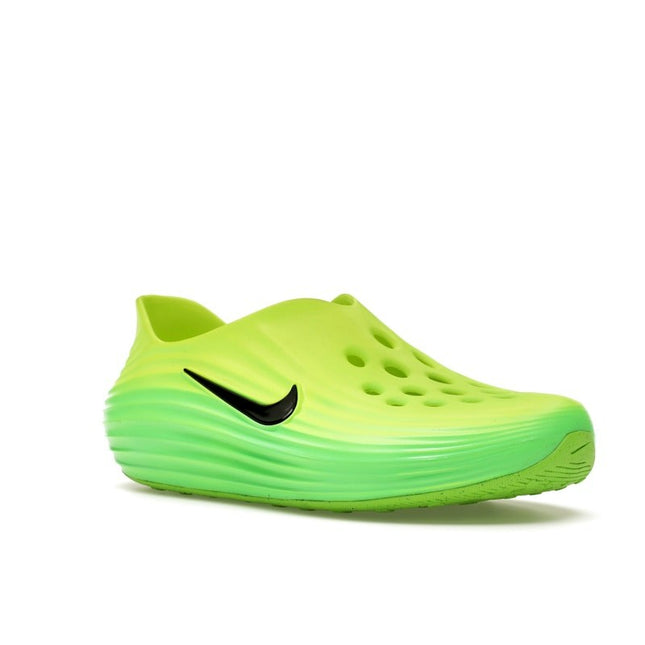 Nike ReactX Rejuven8 Green Strike HV5060-300, trois-quarts avant extérieur