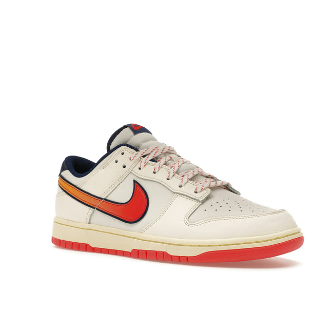 Nike Dunk Low Retro Lettering HV5749-110, trois-quarts avant extérieur