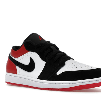 Air Jordan 1 Low SE Black Toe (2025) IB8971-106, trois-quarts avant extérieur