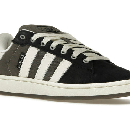 Adidas Campus 00s Charcoal Black IF8766, trois-quarts avant extérieur