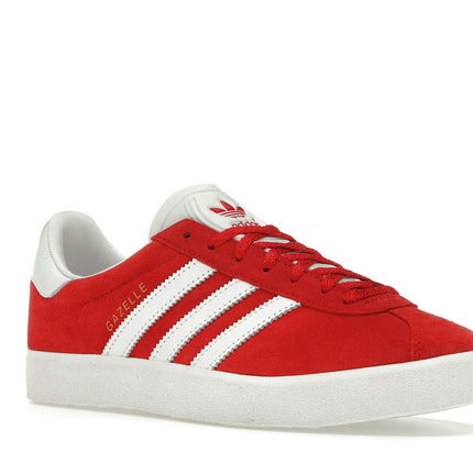 Adidas Gazelle 85 Better Scarlet IG0455, trois-quarts avant extérieur