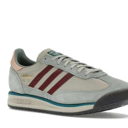 Adidas SL 72 RS Putty Grey Shadow Red IG4644, trois-quarts avant extérieur