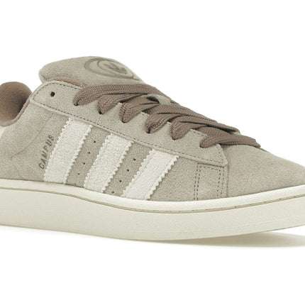 Adidas Campus 00s Wonder Beige IG5995, trois-quarts avant extérieur