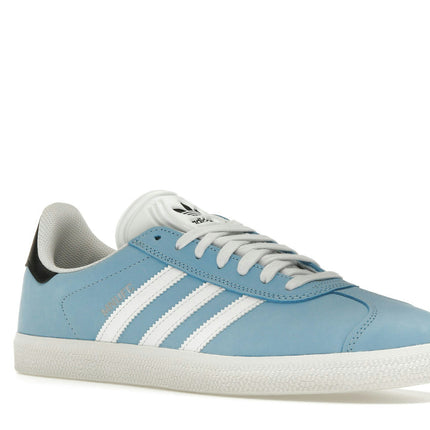 Adidas Gazelle ADV Minnesota United FC Familia IH0522, trois-quarts avant extérieur