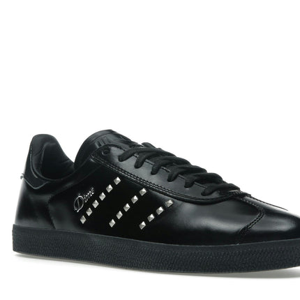 Adidas Gazelle ADV Dime Black IH2946, trois-quarts avant extérieur
