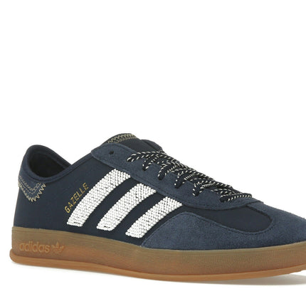 Adidas Gazelle Indoor CLOT Collegiate Navy IH3725, trois-quarts avant extérieur