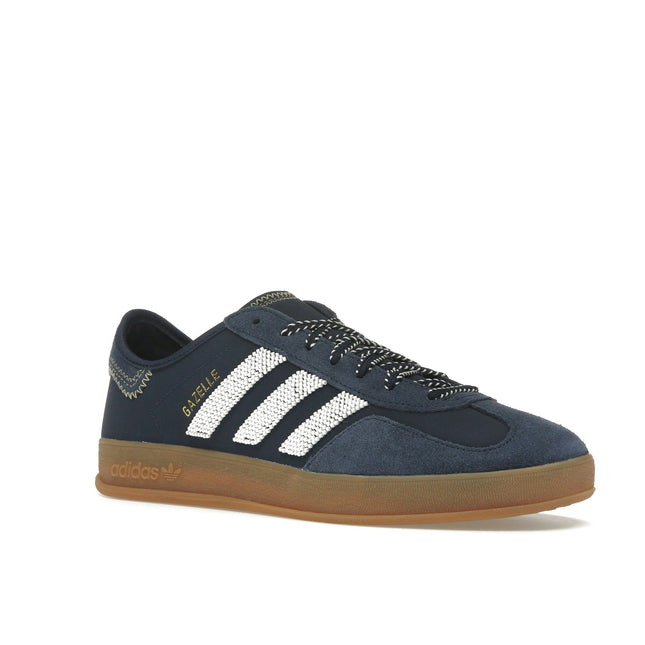 Adidas Gazelle Indoor CLOT Collegiate Navy IH3725, trois-quarts avant extérieur
