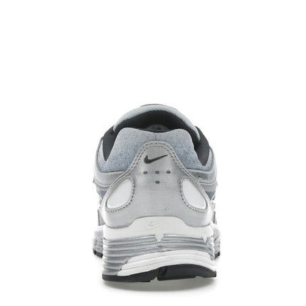 Nike P-6000 Metallic Silver Summit White-Wolf Grey IH4465-095, arrière