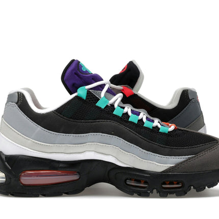 Nike Air Max 95 Premium Greedy (2026) IM2211-001, vue latérale opposée de la paire