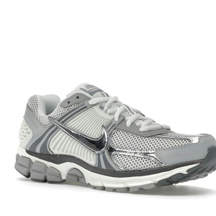 Nike Zoom Vomero 5 Metallic Silver IM2219-121, trois-quarts avant extérieur