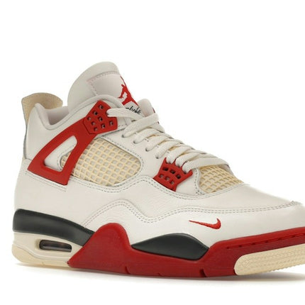 Air Jordan 4 Retro OG Nigel Sylvester Brick After Brick IQ8055-100, trois-quarts avant extérieur