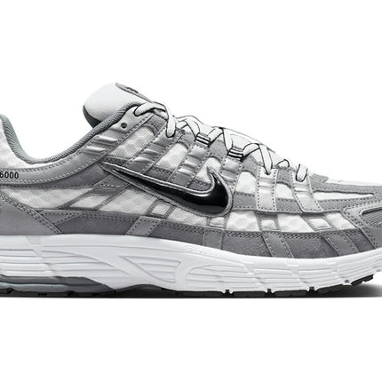 Nike P-6000 White Metallic Cool Grey Black IR2004-100, vue principale
