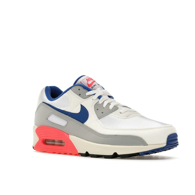 Nike Air Max 90 Ultramarine (2026) IU0767-001, trois-quarts avant extérieur