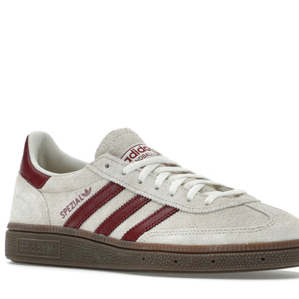 Adidas Handball Spezial Off White Collegiate Burgundy JH8699, trois-quarts avant extérieur