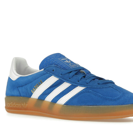 Adidas Gazelle Indoor Blue Bird Cloud White JI2061, trois-quarts avant extérieur
