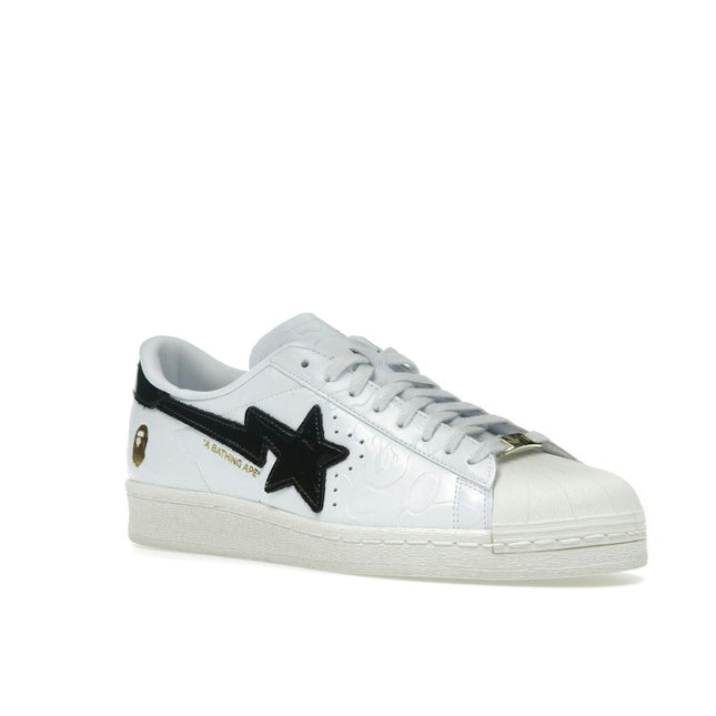Adidas Superstar Vintage Bape White Black JR2701, trois-quarts avant extérieur