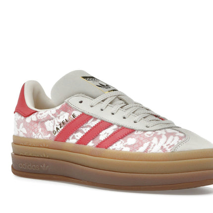 Adidas Gazelle Bold Liberty London Better Scarlet JR8885, trois-quarts avant extérieur