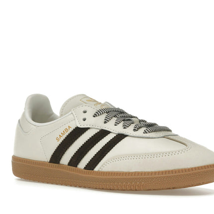 Adidas Samba OG Off White Dark Brown JS3181, trois-quarts avant extérieur