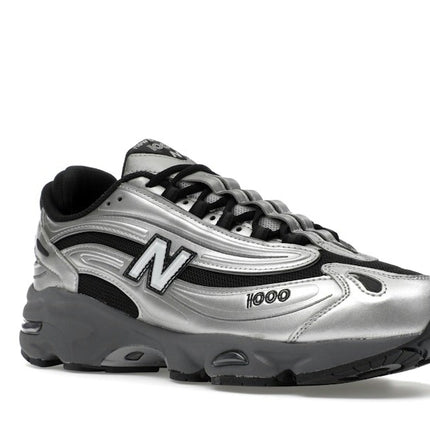 New Balance 1000 Black Silver Metallic M1000EGR, trois-quarts avant extérieur