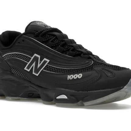 New Balance 1000 Lunar New Year Black M1000LNY, trois-quarts avant extérieur