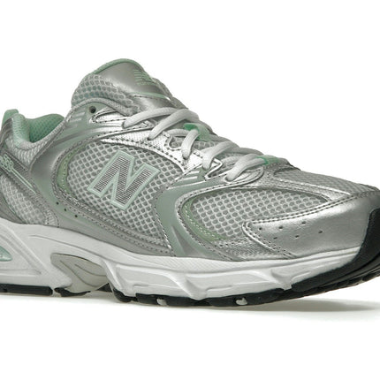 New Balance 530 White Cosmic Jade MR530ZEL, trois-quarts avant extérieur