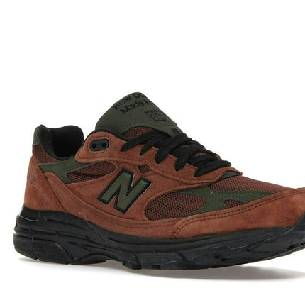 New Balance 993 Aimé Léon Dore Brown MR993ALD, trois-quarts avant extérieur