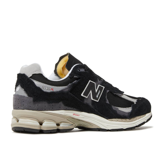 New Balance 2002R Protection Pack Black - Coproom