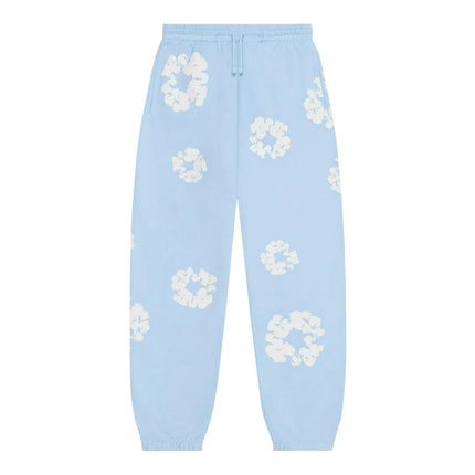 Denim Tears The Cotton Wreath Sweatpants Powder Blue SX-DENIM-TEARS-DENIM-TEARS-THE-COTTON-WREATH-SWEATPANTS-POWDER-BLUE, vue principale