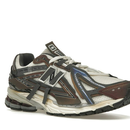 New Balance 1906A Eggplant U1906ANA, trois-quarts avant extérieur