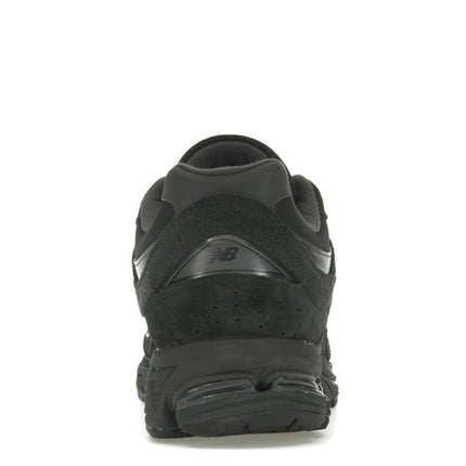 New Balance 2002R Triple Black Suede U2002RBL, arrière