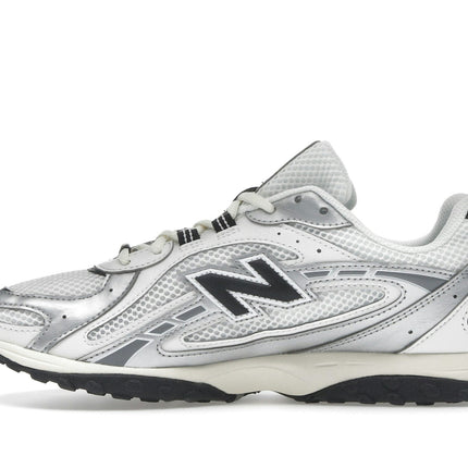 New Balance 204L Silver Metallic Black U204LSWD, profil intérieur