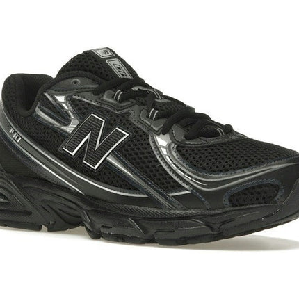 New Balance 740v2 Black Grey Silver U740BM2, trois-quarts avant extérieur