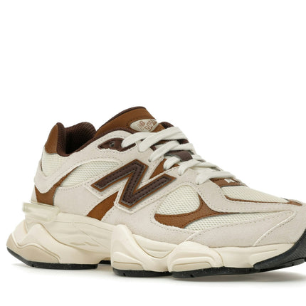 New Balance 9060 Breakfast Tea Angora U90603EG, trois-quarts avant extérieur