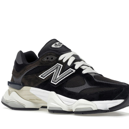 New Balance 9060 Brown Black U9060BRN, trois-quarts avant extérieur