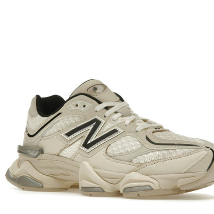 New Balance 9060 Cream Black U9060DUA, trois-quarts avant extérieur