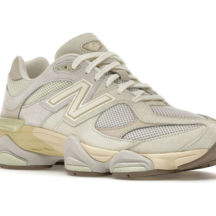 New Balance 9060 Mineral Grey Matter U9060EEP, trois-quarts avant extérieur