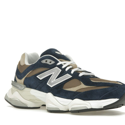 New Balance 9060 Navy Mushroom U9060LBB, trois-quarts avant extérieur