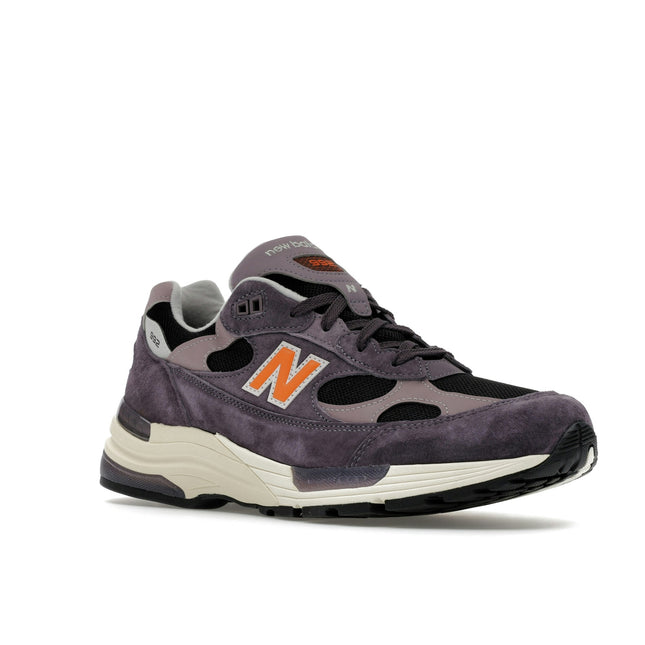 New Balance 992 MiUSA Dark Ice Wine Black U992OP, trois-quarts avant extérieur
