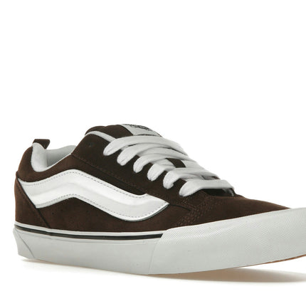 Vans Knu Skool Brown White VN0009QCNWH, trois-quarts avant extérieur